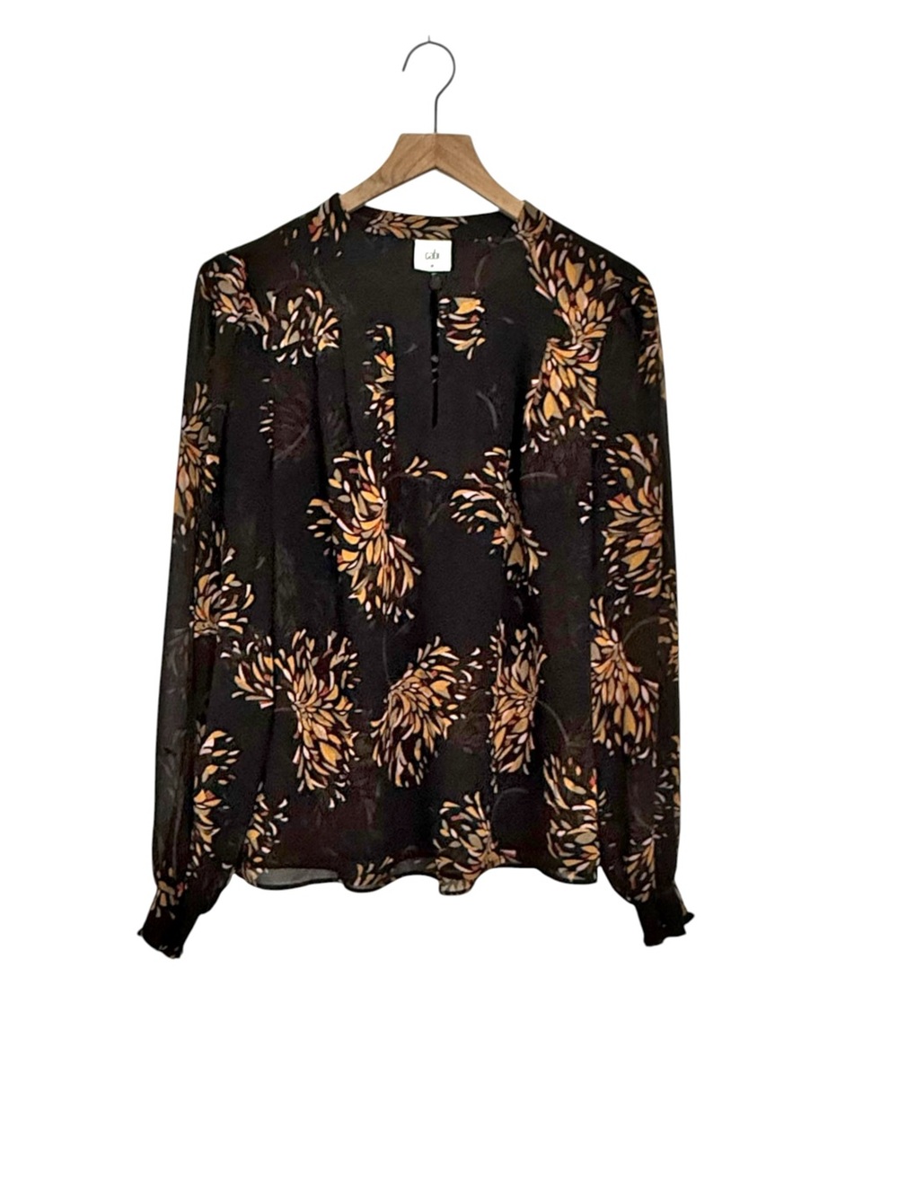 Cabi Black Fiesta Blouse Ling Sleeve in Starflower Print